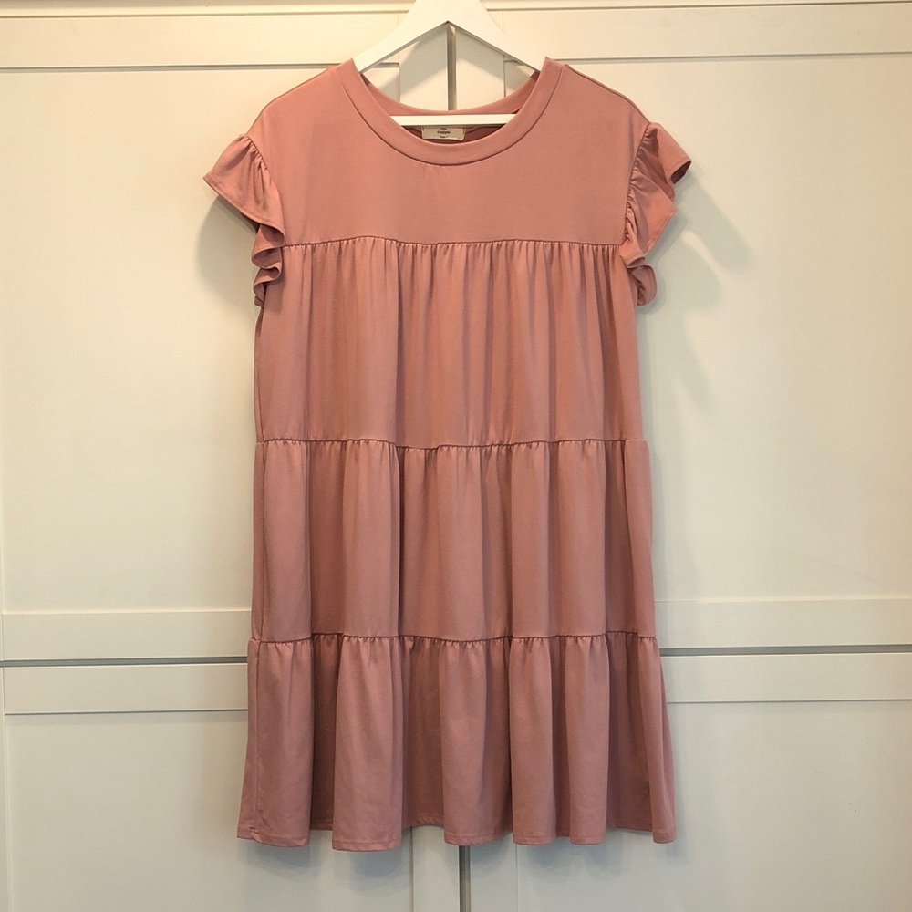 entro Dusty Rose Tiered Midi Dress with Ruffle Sleeves